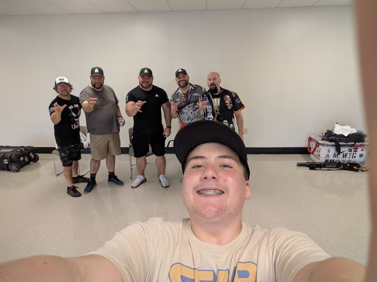 big T & LIL t @ #c2e2 (@bliltpodcast) on Twitter photo We had an awesome opportunity to hang out with <a href="/501MWG/">Midwest Garrison</a> <a href="/MDAorg/">Muscular Dystrophy Association</a> Summer Camp We had an awesome opportunity to hang out with <a href="/501MWG/">Midwest Garrison</a> <a href="/MDAorg/">Muscular Dystrophy Association</a> Summer Camp