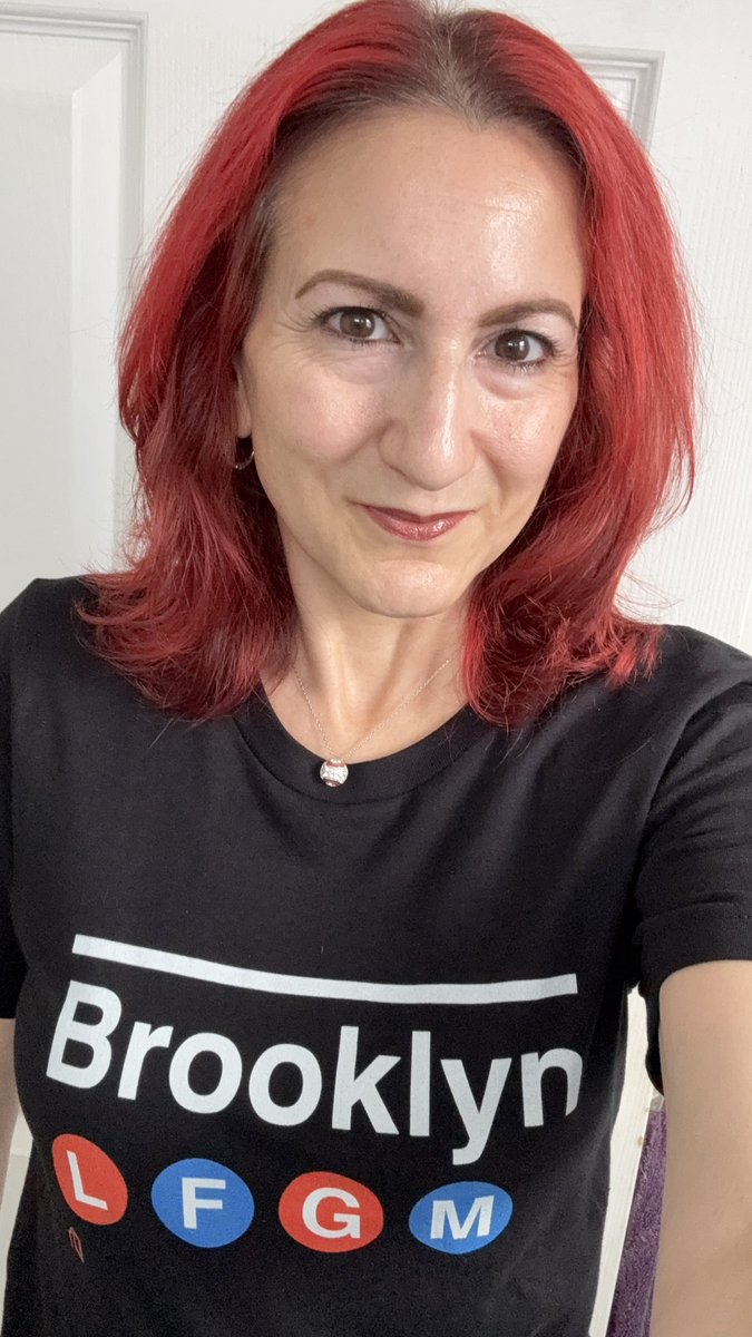 StephBKNY's tweet image. Off to CitiField in my new @athletelogos gear #Brooklyn love repping the @BKCyclones here too
Chat, with or without the hat?