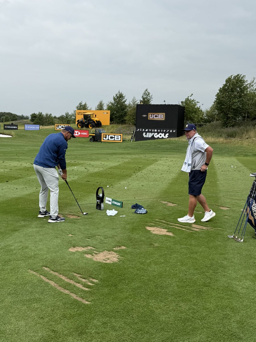 GolfloverUK's tweet image. Boots on the ground can confirm Bryson for this week is back with former caddy Tim Tucker!