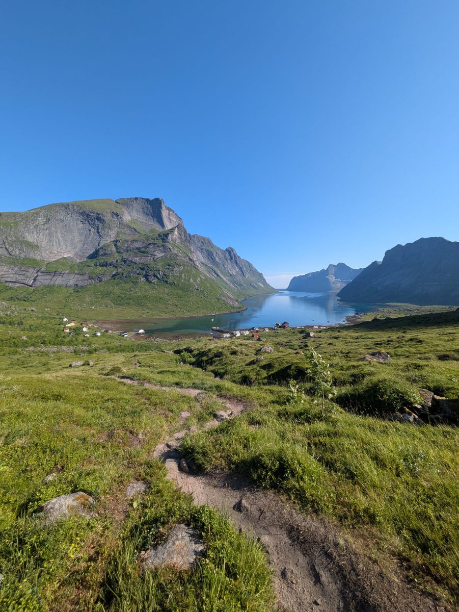 Anna Leder (@nfz_lodz) on Twitter photo Wybierasz się do #Norwegia?
#EKUZ uratuje Ci wakacje w razie zachorowania, ale np. koszty materiałów medycznych (np. bandaży, nici chirurgicznych) użytych do leczenia – opłacisz sam💰!
Sprawdzaj zasady leczenia! Tylko w 🇵🇱 wszystko (prawie) za darmo.
<a href="/NFZ_GOV_PL/">Narodowy Fundusz Zdrowia</a> Wybierasz się do #Norwegia?
#EKUZ uratuje Ci wakacje w razie zachorowania, ale np. koszty materiałów medycznych (np. bandaży, nici chirurgicznych) użytych do leczenia – opłacisz sam💰!
Sprawdzaj zasady leczenia! Tylko w 🇵🇱 wszystko (prawie) za darmo.
<a href="/NFZ_GOV_PL/">Narodowy Fundusz Zdrowia</a>
