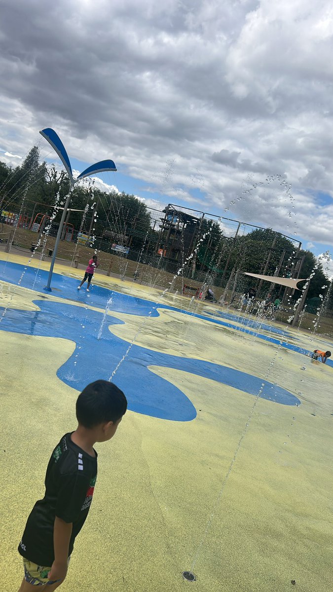 abegum020186's tweet image. My summer break with a very child centred itinerary 🥲 #KidsWeek #10BirthdayBrekkie #Splashland
