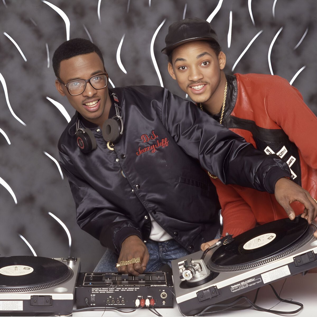 vibe927miami's tweet image. Today in #HipHopHistory: #Homebase is the 4th album by #hiphopduo #DJJazzyJeff & #TheFreshPrince. It was released on July 23, 1991, reaching #5 on the Top R&B/Hip-Hop albums chart. It won an American Music Award for Favorite Rap/HipHop Album. #Summertime #classichiphop #hiphop