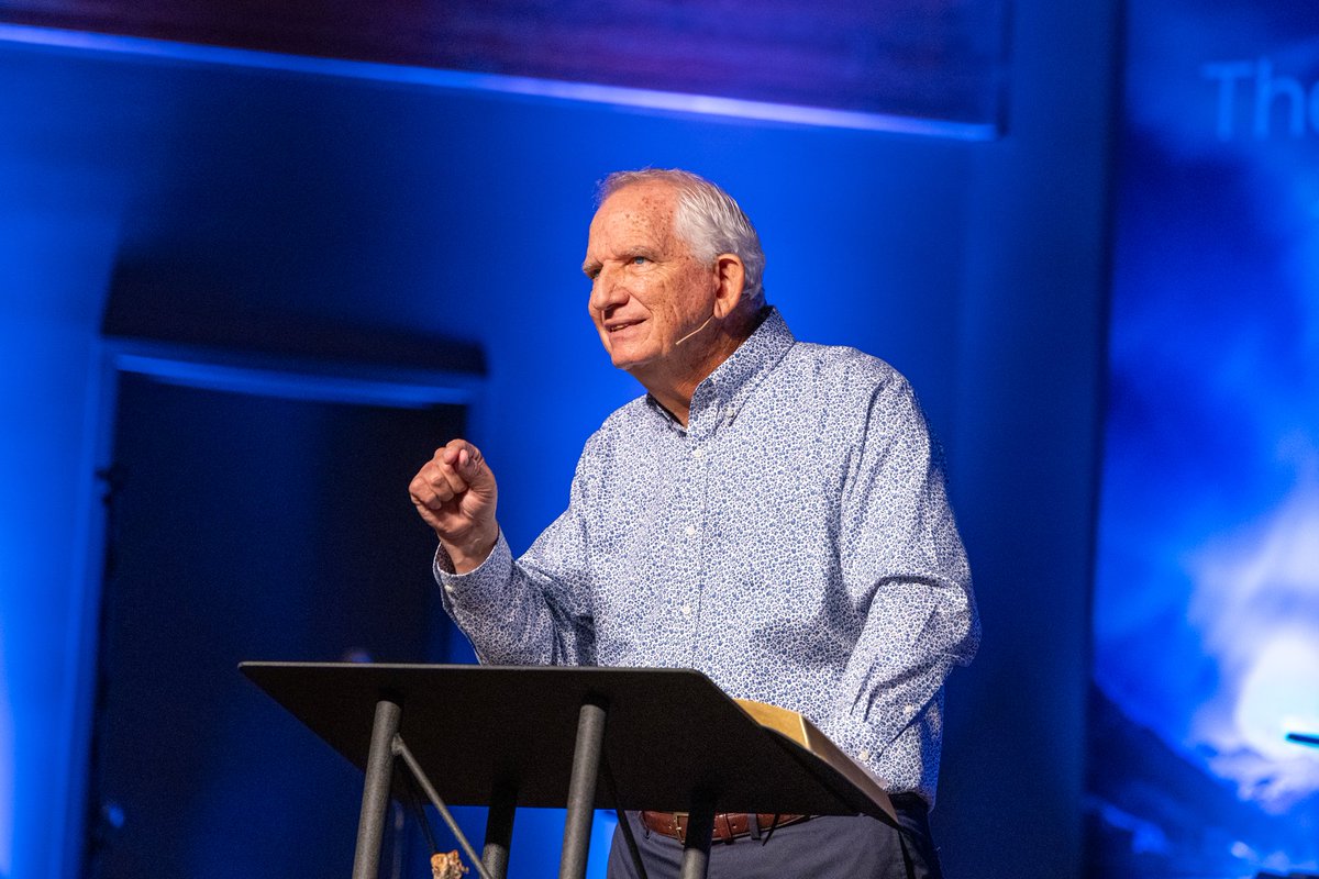 ABWE_Intl's tweet image. “Your first calling is not to the ministry. Your first calling is to the Master.” —Pastor Sam Polson
Day 2 of #MEConference2025 was a whirlwind, and day 3 is underway! We rejoice in the life-giving fellowship and worship and look forward to finishing strong today in Knoxville.
