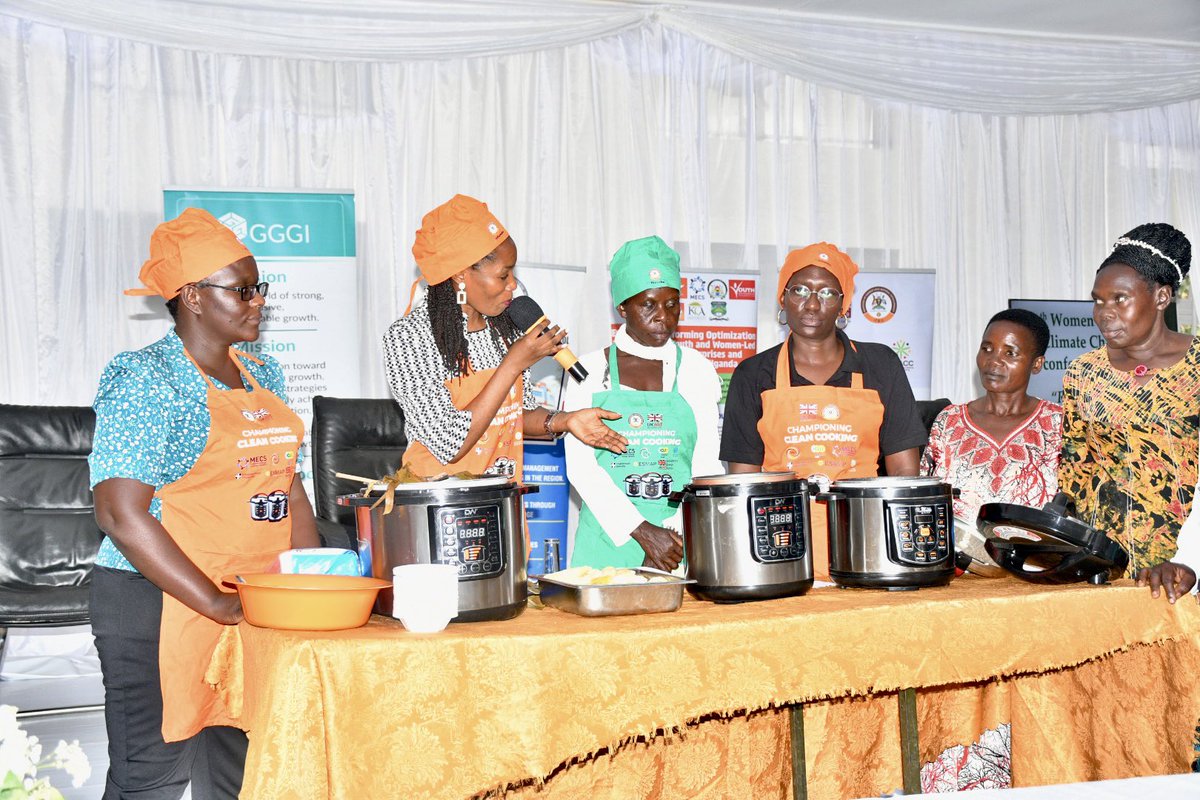 GggiUganda's tweet image. We just concluded our clean cooking demo using the electric pressure cookers during the research symposium held today at @OfficialMubs with support from @NREP_Uganda @GggiUganda @giz_uganda @CCD_UG
#WiCCA2025 #WomenInClimate #cleancooking #YouthInAction
