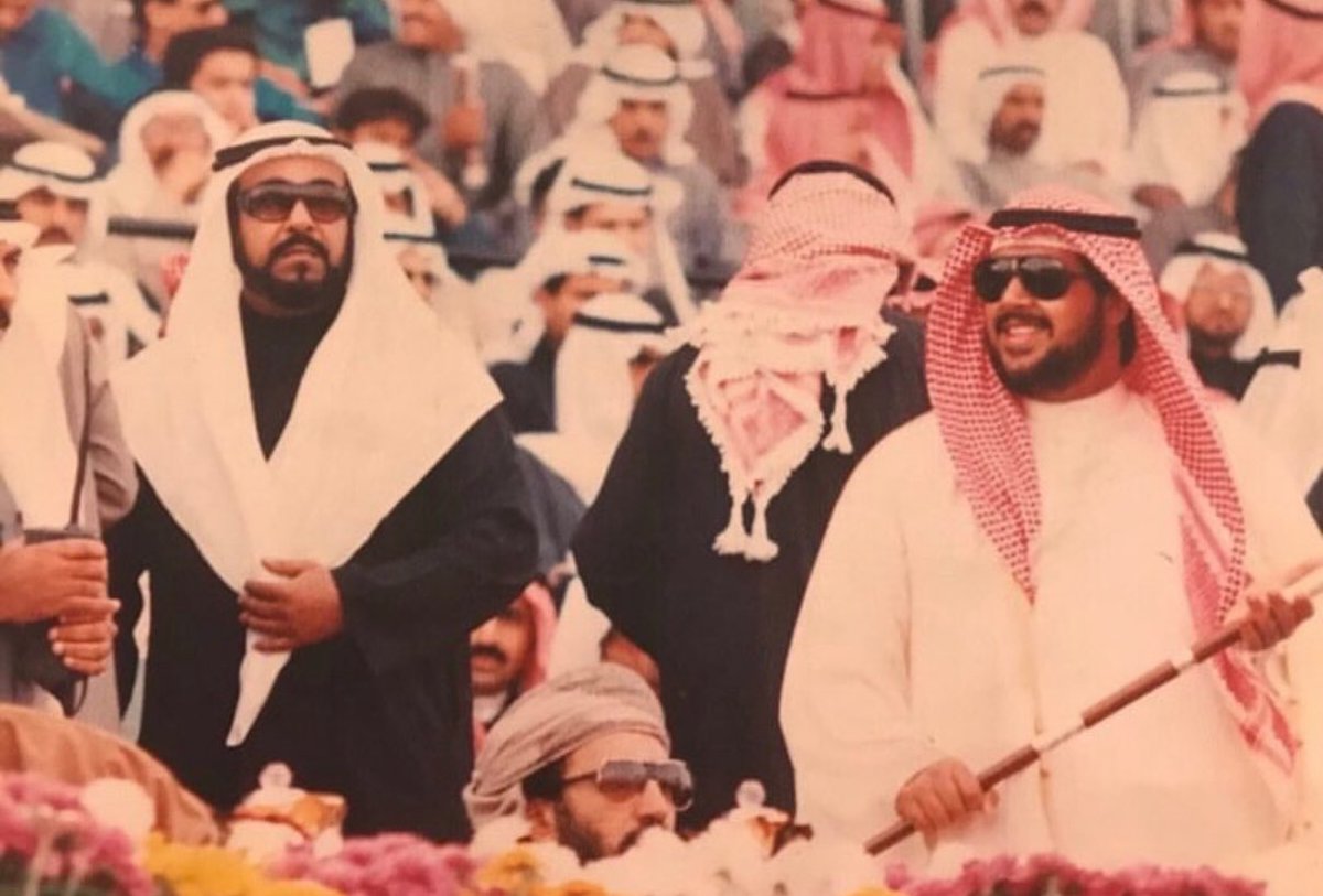 انا من راعي الحرشا شربت الطيب من يمناه
ابوي ولا عجب وان صرت مثله بكل الاحولي
#راعي_الحرشا