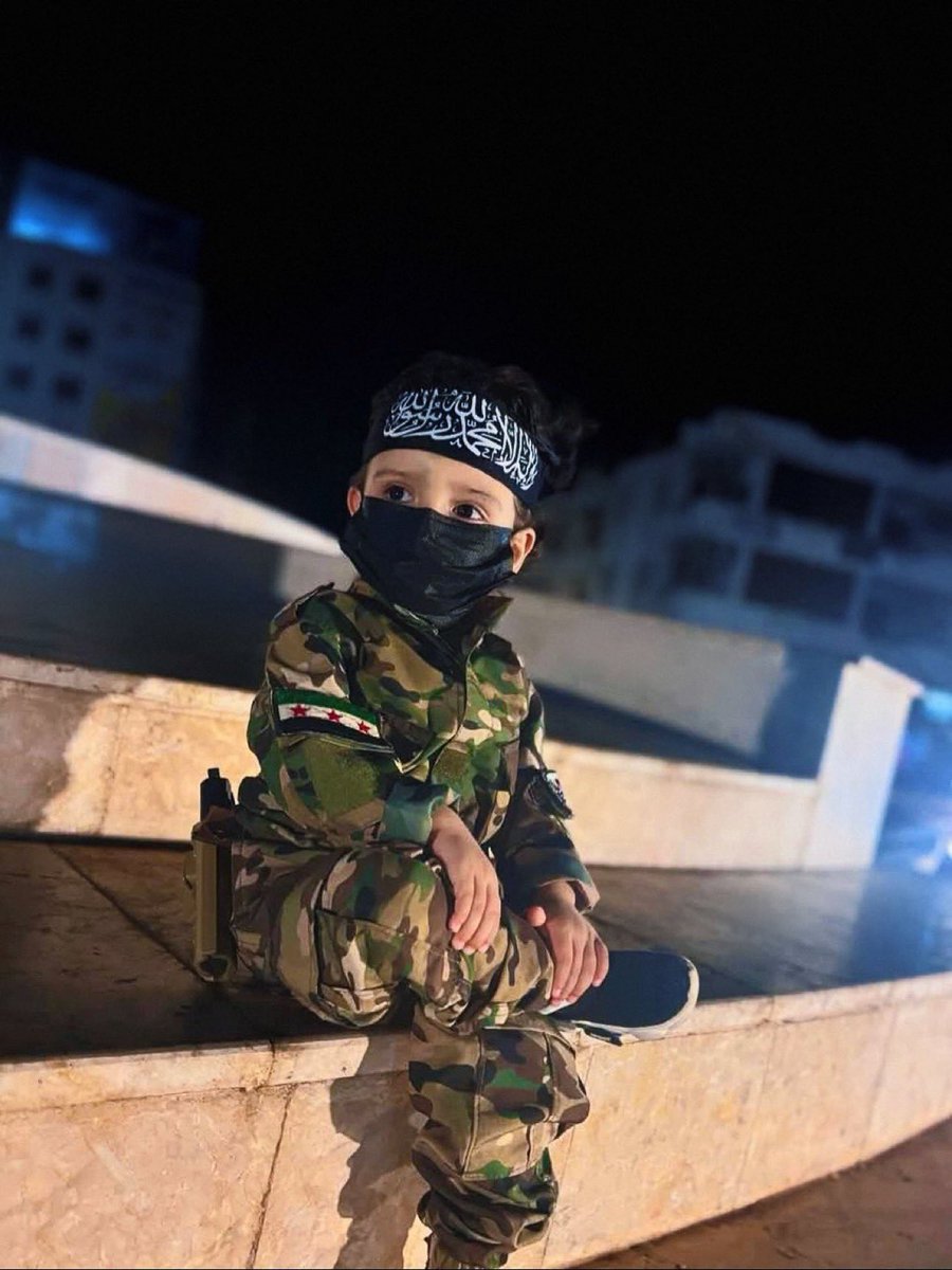 Joehautesterres's tweet image. Il n'y a rien à faire avec ces déchets de la société! Terroristes de père en fils !