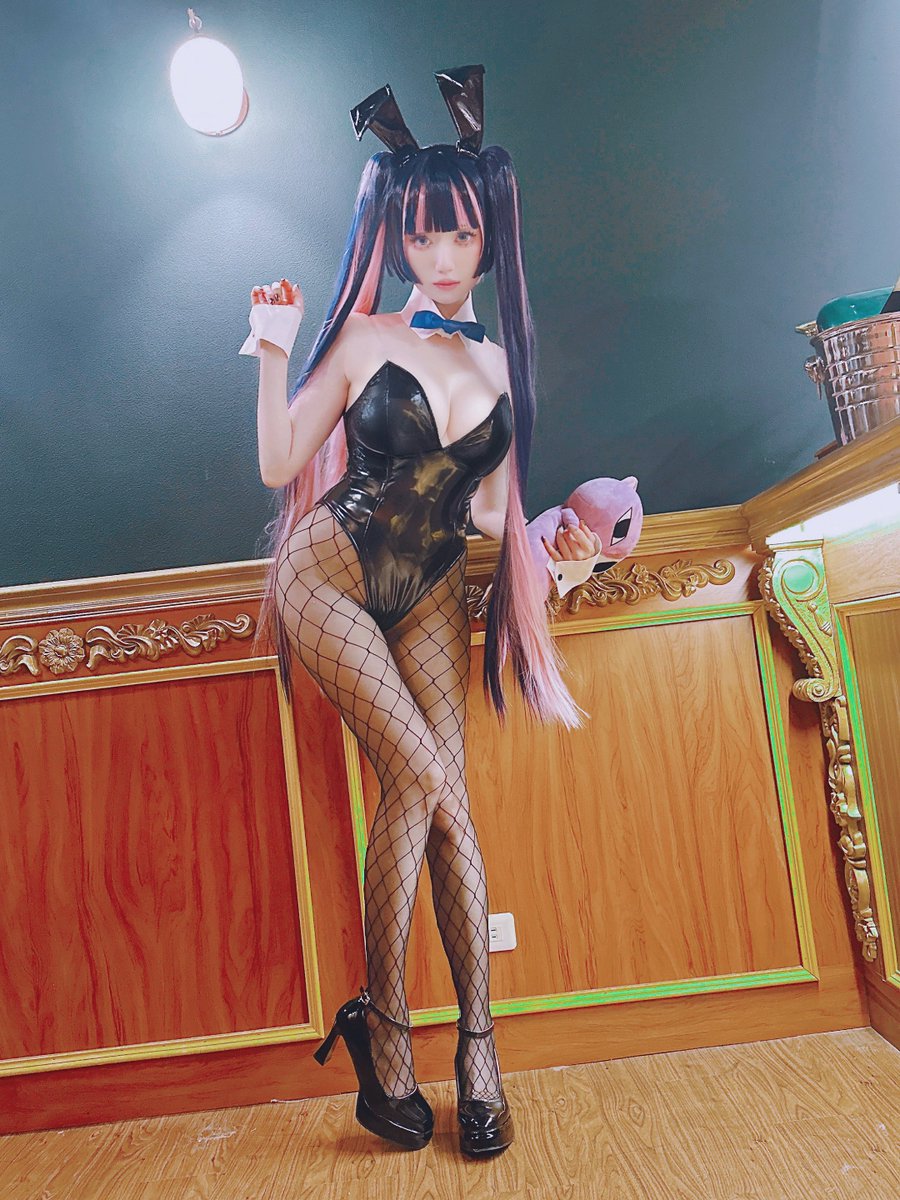 ストッキングバニー♡
C106新刊です✨