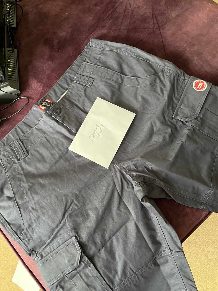 Barry Morrison (@bam75barry) on Twitter photo Thanks to Baz <a href="/CompanySuisse/">Company Suisse 🇨🇭</a> for another drop of cargo shorts. Best shorts around. Better than many of the “bigger” labels. Thanks to Baz <a href="/CompanySuisse/">Company Suisse 🇨🇭</a> for another drop of cargo shorts. Best shorts around. Better than many of the “bigger” labels.
