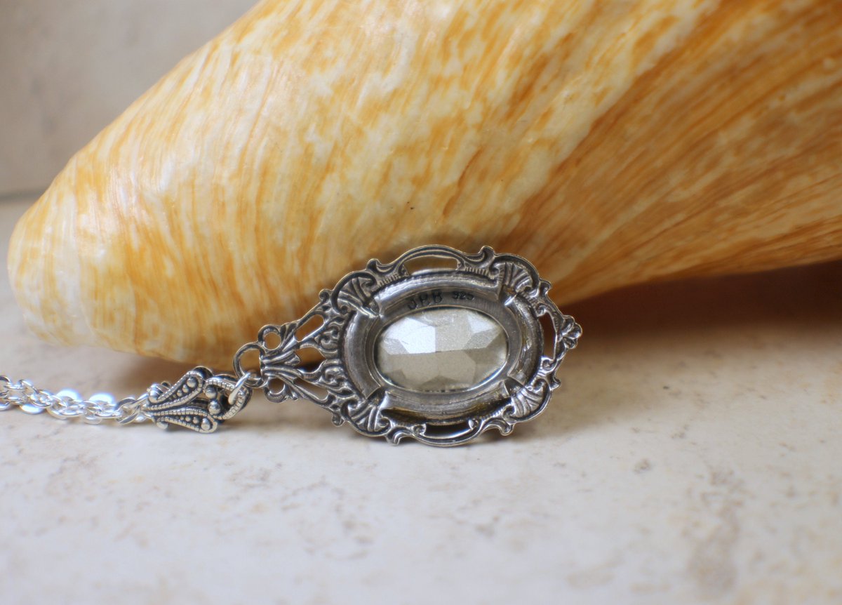 charsfavorite's tweet image. Elevate your elegance with the Swarovski Crystal Blue and Filigree Necklace for just $55. Discover a timeless piece that shines as bright as you do. #JewelryLover #SwarovskiStyle
Shop Now charsfavoritethings.com/products/4goth…