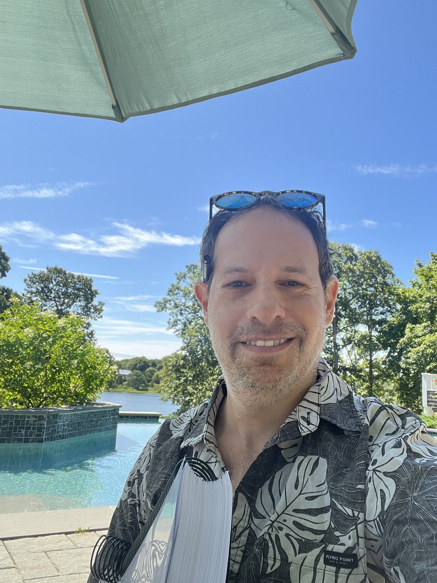 Out East, finishing up this Hamptons thriller finally ✍️