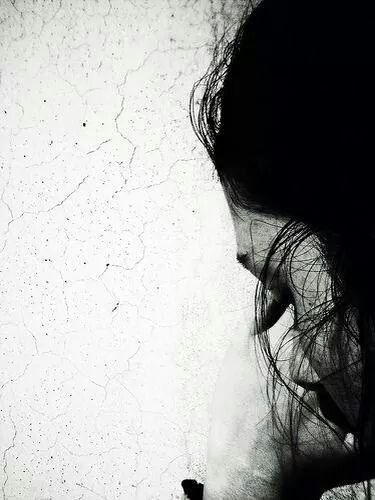 Wildflower2107's tweet image. In the repository
Of tears, you will
Find me alone;
Choked with pauses
And the silent sighs
#vss365 #tear #poembyrashmi #micropoetry #poetrycommunity #rbg