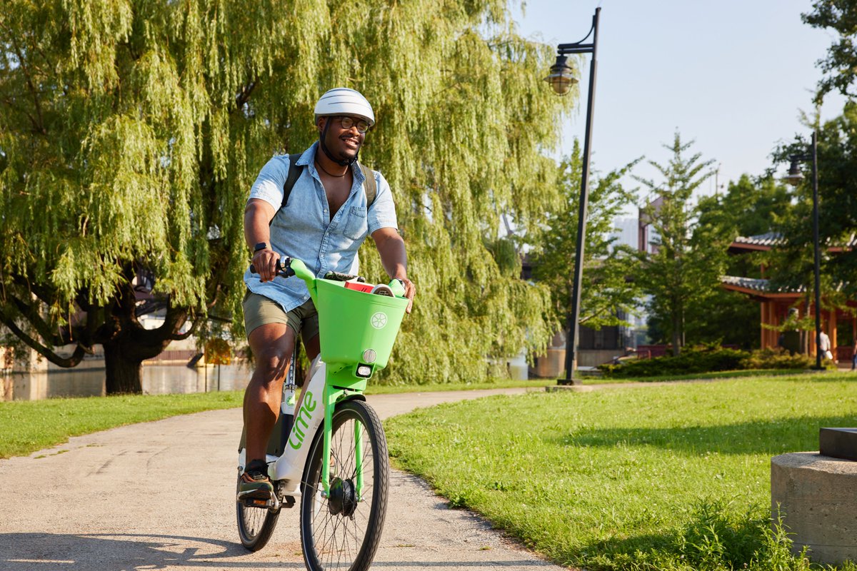 Raleigh’s new dockless bikeshare pilot launches this summer!
✅ More flexibility
✅ Expanded service areas
✅ E-assist bikes from Spin &amp; Lime
We’re testing a smarter, citywide system—your feedback will help shape the future. raleighnc.gov/transportation…