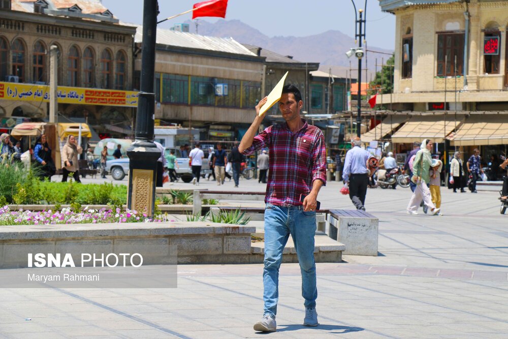 ISNAMEDIA's tweet image. موج جدید گرما - همدان
با رسیدن موج گرمای تابستانی به همدان، دمای هوا از مرزهای معمول فراتر رفته و زندگی روزمرهی مردم چهرهای متفاوت به خود گرفته است.
isna.ir/xdTNVq