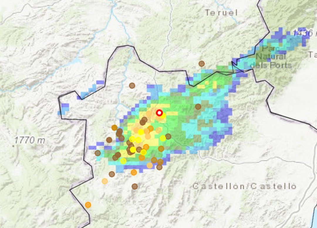Tormenta ya bastante intensa. Cuidado hoy en todo el norte de Castellón.