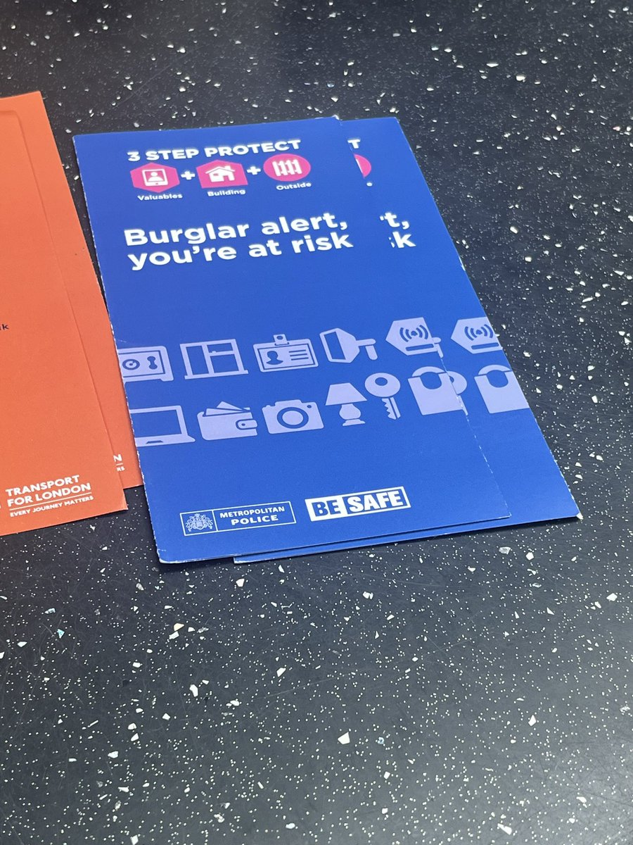 MPSClementswood's tweet image. Burglary & Car theft walk & talk on Woodlands Rd today. It was good to engage with the smaller businesses.
@MPSLoxford
@MPSClementswood
@MPSRedbridge