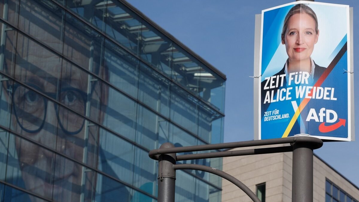 ReaLtimes69's tweet image. 🇩🇪AfD Soars to 25% as Merz Crashes After Weidel Interview
With AfD and the CDU neck and neck in the polls once again, public dissatisfaction with Chancellor Merz surged to a record-high 64%.
europeanconservative.com/articles/news/…