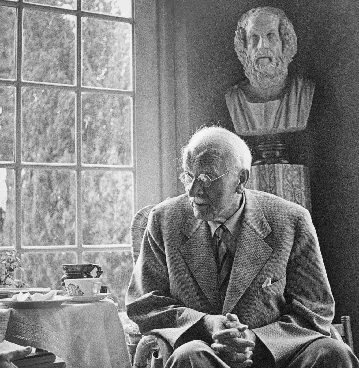RonaldCHRIST12's tweet image. “The man who thinks he can live without myth is like one uprooted, having no true link either with the past, or with the ancestral life which continues within him, or yet with contemporary society.”
C. G. Jung, Man and His Symbols