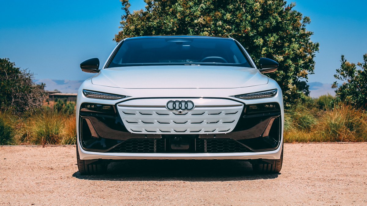 Motor1com's tweet image. Audi finally built an electric sedan that's good enough to take on Tesla.
Read our A6 E-Tron review: motor1.com/reviews/766662…