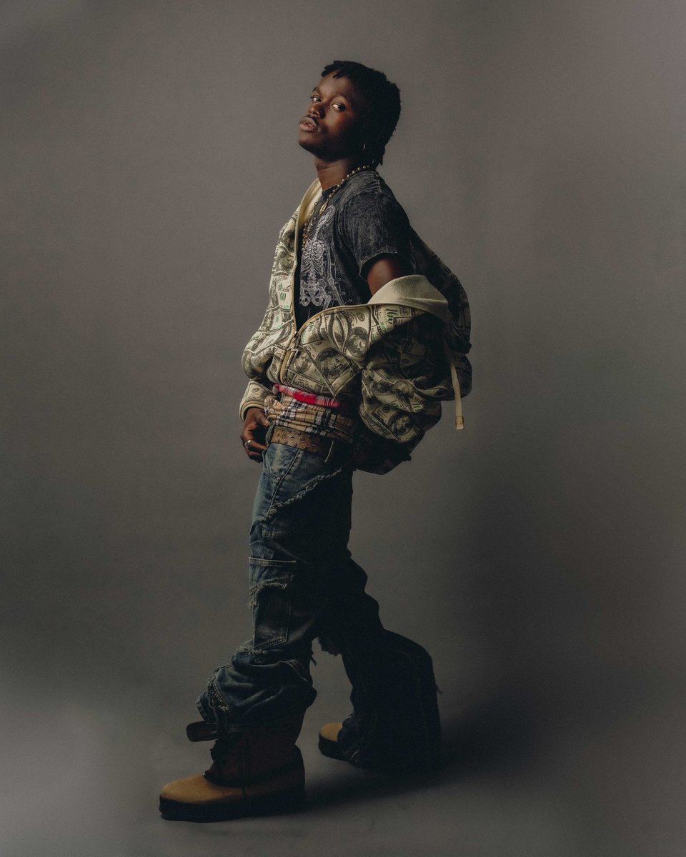k0joblak's tweet image. Happy Birthday To Me and all those who share this day with me - More life.
365 days ago, I stood in this same moment. Grateful, hopeful, and praying your well wishes on my birthday would meet me in real life. It did!
This past year, the work didn’t stop, but something shifted.…