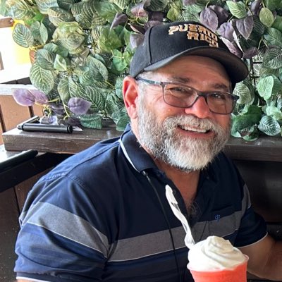 BelenEdwin's tweet photo. #NewProfilePic https://t.co/damzIW3r91