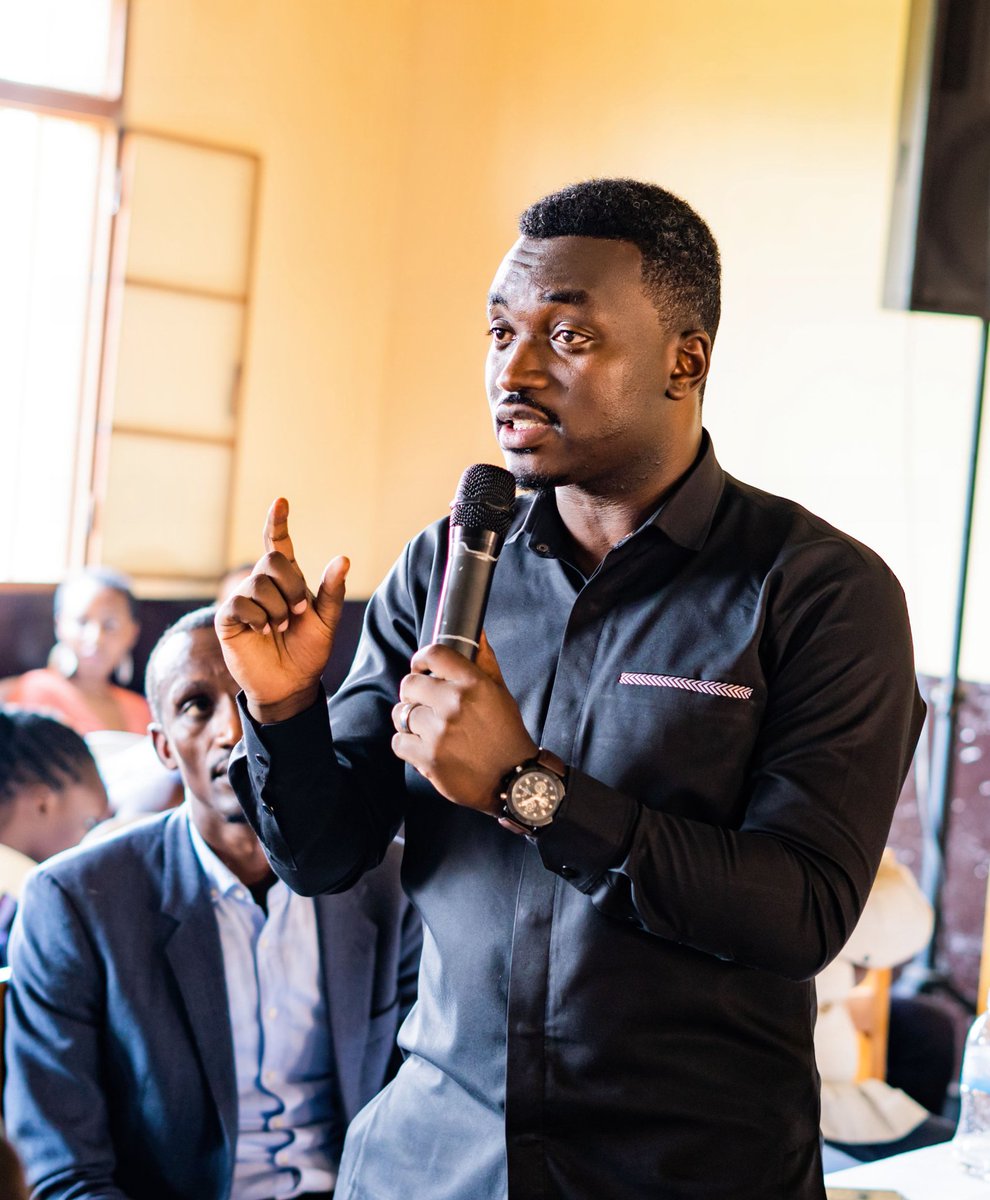 #DAY3
We wrapped up the morning with an inspiring talk by <a href="/NdamukundaAlex4/">Ndamukunda Alexander</a>, National Coordinator at <a href="/ileadrwanda/">iLead Rwanda</a>.
His message on Self-Transformation reminded us that true leadership is born from inner growth.
🔥 Transform yourself. Transform the world.
#AVC2025 #YouthEmpowerment