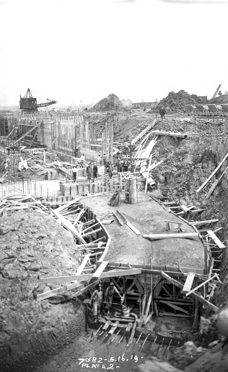 MWRDGC's tweet image. 📷 Construction of a pumping station for the Calumet sewer system on Indiana Avenue on May 16, 1919.
📣 Join our virtual tour on Thursday, August 7, from 2-3:15 p.m. to learn how the #MWRD protects the environment for Chicago and 128 suburbs ⬇️
mwrd.org/education/tour…