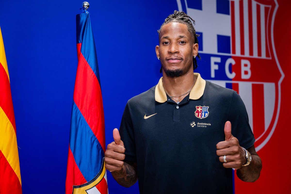 FCBbasket's tweet image. Benvingut, Will! 💙❤
Culers, recordeu que ja podeu comprar el pack d'entrades per a la temporada 2025/26!
👉 fcbarcelona.cat/ca/entrades/ba…