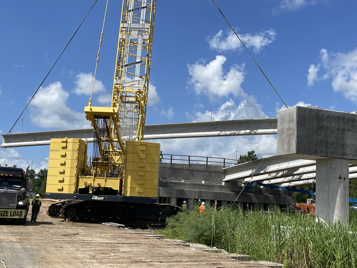 La_DOTD's tweet image. LAKE CHARLES- Crews with Johnson Brothers and Guinn Construction began placing girders on the new Nelson Road Bridge. The $101.7 million project will extend Nelson Road over Contraband Bayou.
It is expected to be complete by early 2027, weather permitting.