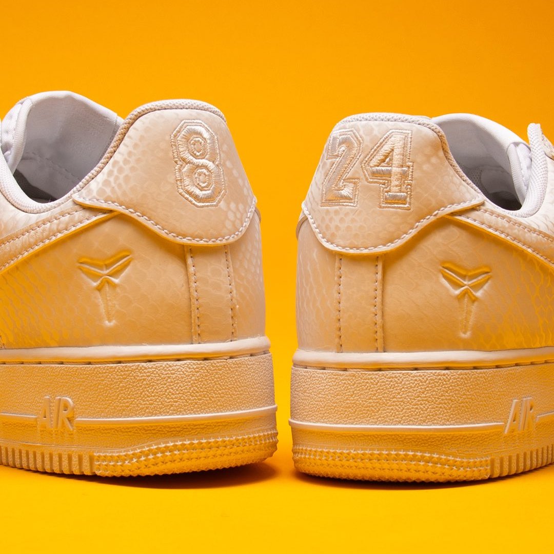 solefed's tweet image. Ad: Few sizes back - Kobe x Nike Air Force 1 Low 'White'
-> mavely.app.link/e/kw05LHhgEUb
