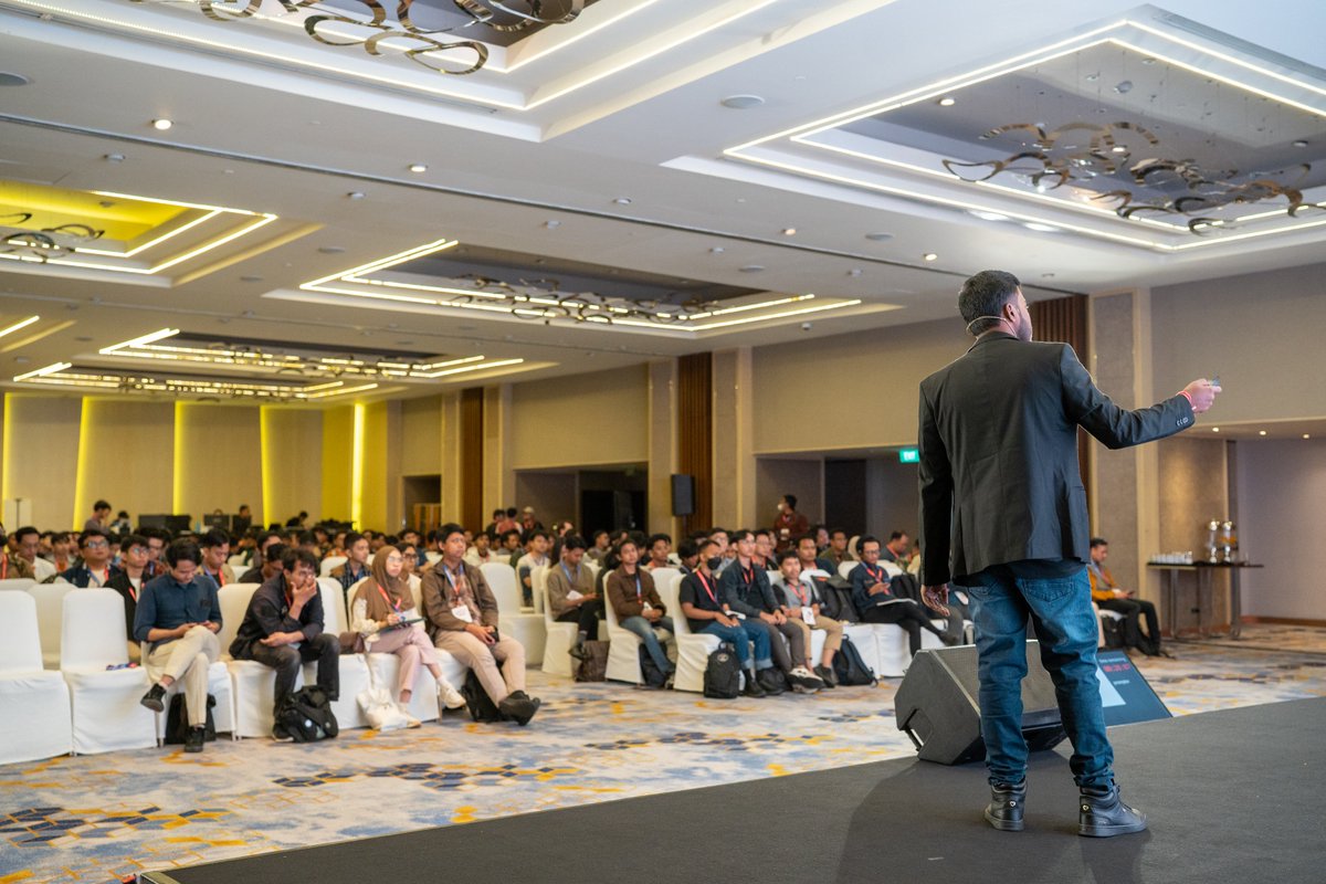 PTsecurity_EN's tweet image. Dropping a quick snippet from the talk by another 🔥 expert at #PHTalks 📷 Subhajeet Singha (@ElementalX2) broke down cross-border threat operations and shared sharp insights for cyber defenders. 👀