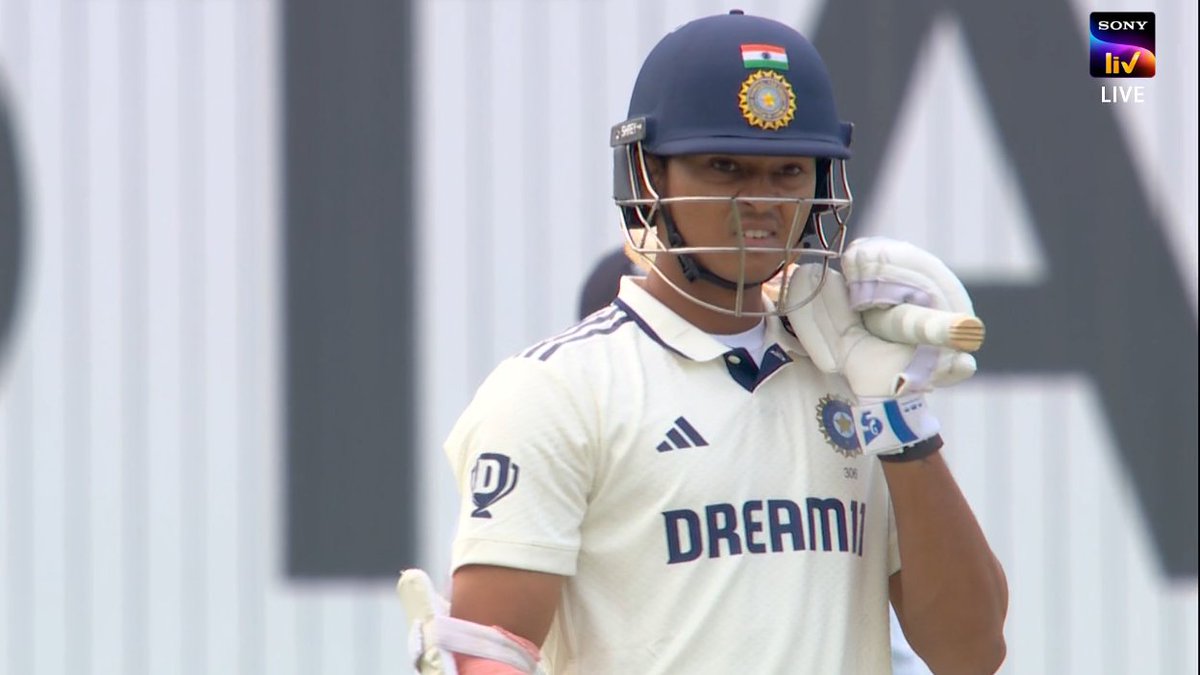 Mufaddal Vohra (@mufaddal_vohra) on Twitter photo Yashasvi Jaiswal becomes the 1st Indian opener in the last 50 years to score 50+ at the Old Trafford. Yashasvi Jaiswal becomes the 1st Indian opener in the last 50 years to score 50+ at the Old Trafford.