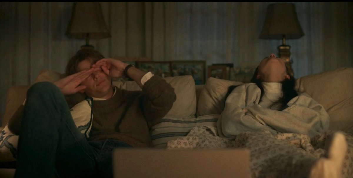 CHENFORDSEN's tweet image. oh they ain’t say shit about them spending christmas together this about to be interesting 😭 #TheSummerITurnedPretty