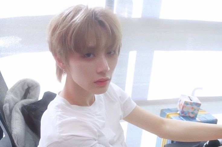 i've been watching you for sometime. can't stop staring at those oceans eyes