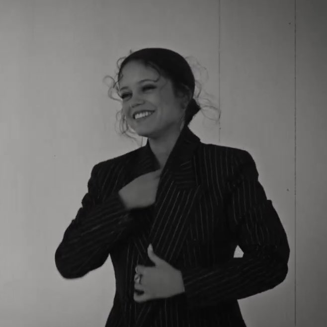 cairobow's tweet image. her smile is everything