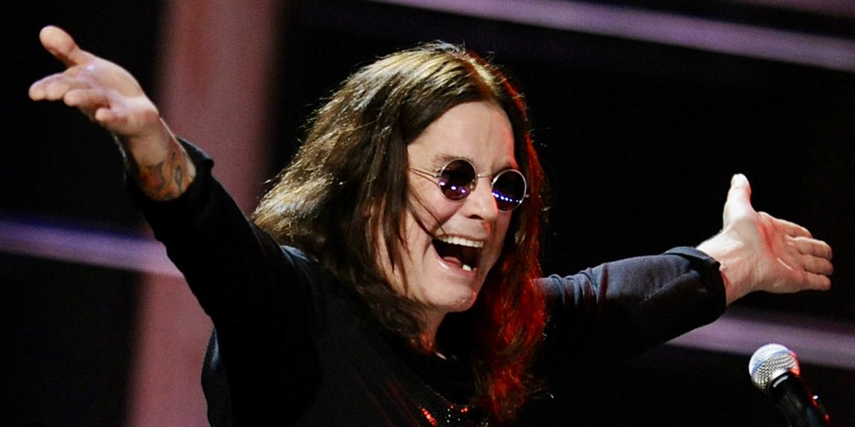 rj_abel's tweet image. Support for posthumous knighthood for Ozzy?
Not only for "services to the music industry" but for the MASSIVE charitable event - his last gig which raised over £140 million pounds for parkinsons research + other charities.
The biggest single charitable event since Live aid.