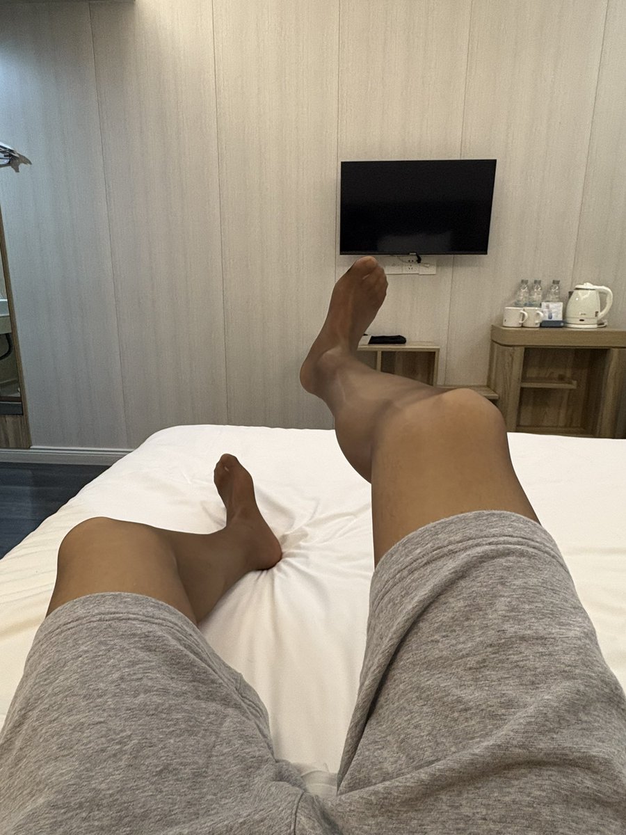 冷调日落 tweet media