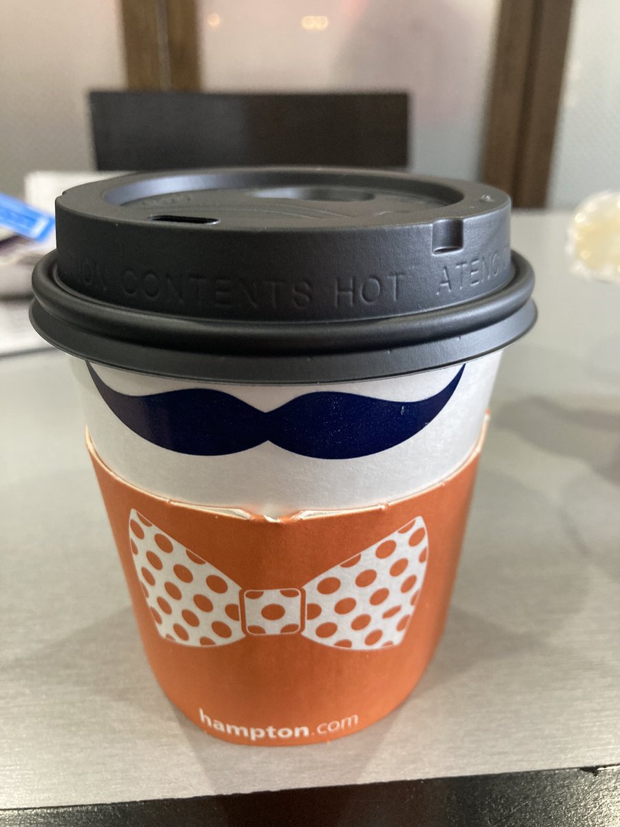 MrSeanGMorris's tweet image. Updated @stephenspin morning coffee from @HamptonByHilton. He cloned himself as well.
I think I’m partial to the previous style of cups and sleeves (second picture).