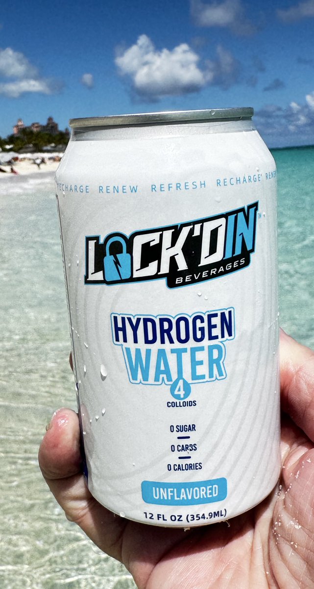 LockDIN_Sean's tweet image. Try #lockdin @LiveLockdIn $ltnc
**LOCK'DIN Hydrogen Water**:
- Neutralizes free radicals
- Boosts recovery & energy
- Supports gut health
- Enhances hydration (2.0+ PPM hydrogen, Quad-C minerals)
**LOCK'DIN Electrolyte Stick Packs**:
- Rapid hydration (Ca, Na, K, Mg)
- Portable…