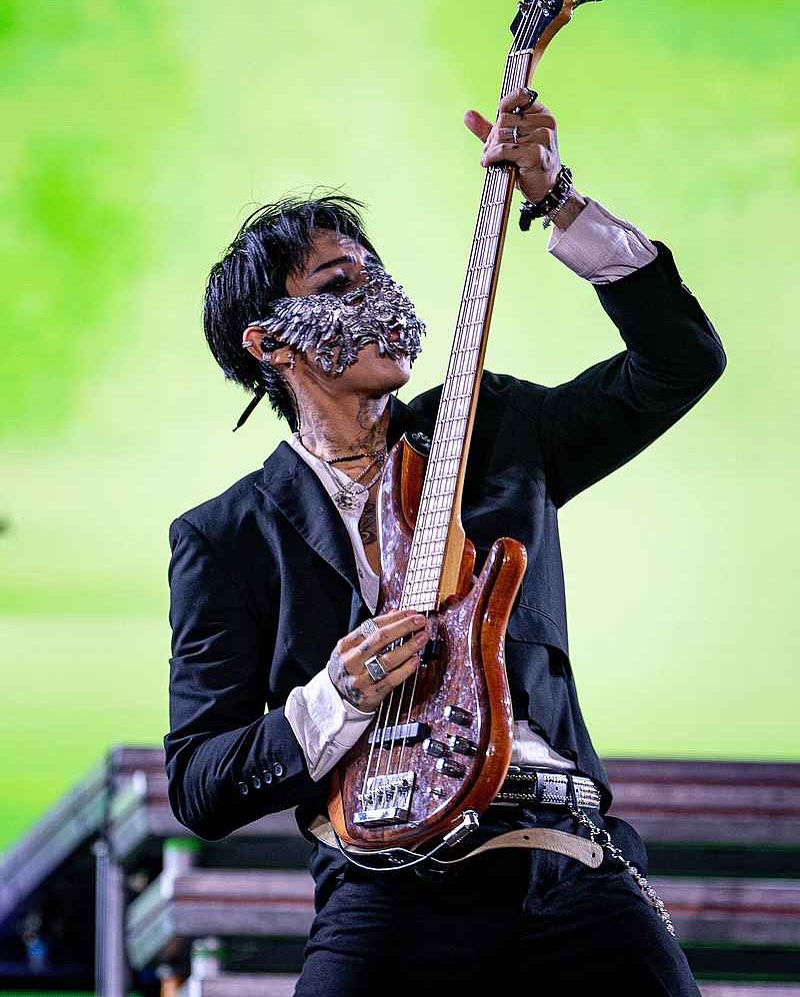 DPRIANarchive's tweet image. DPR IAN at Colours of Ostrava 🇨🇿 #DPRIAN
📸 Denik