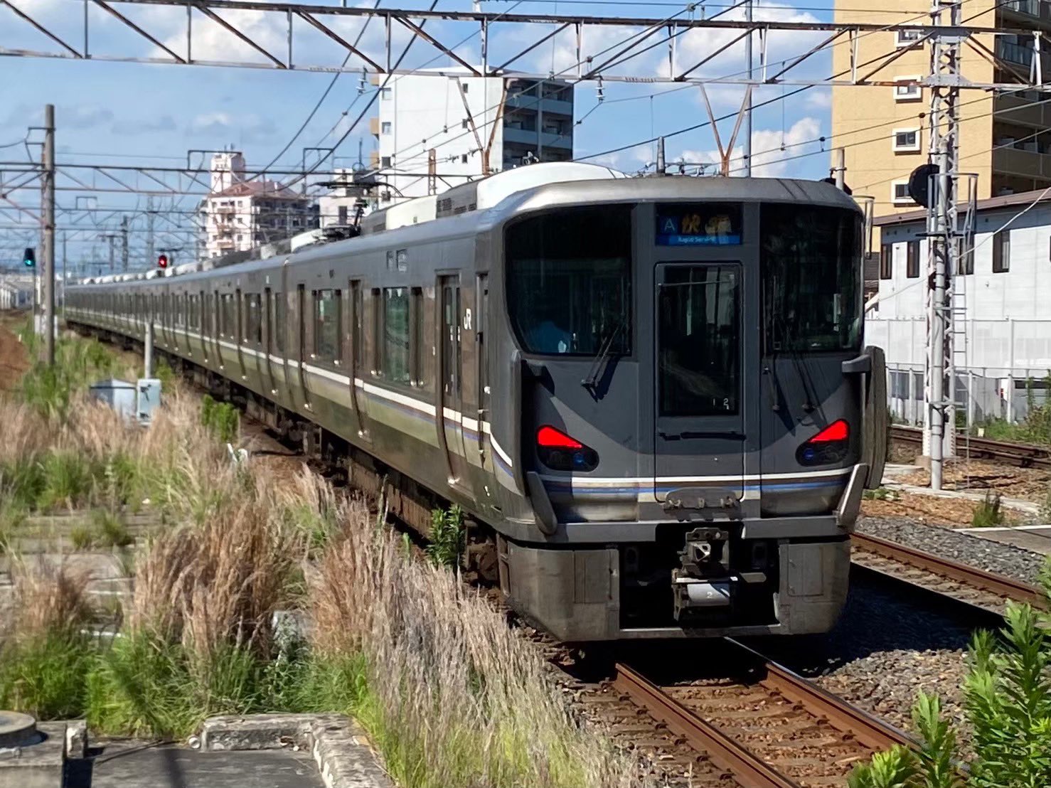 225系0番台＋223系2000番台8両セット 223系2000番台 ＜新快速＞ 8両セット (8両セット) (鉄道模型