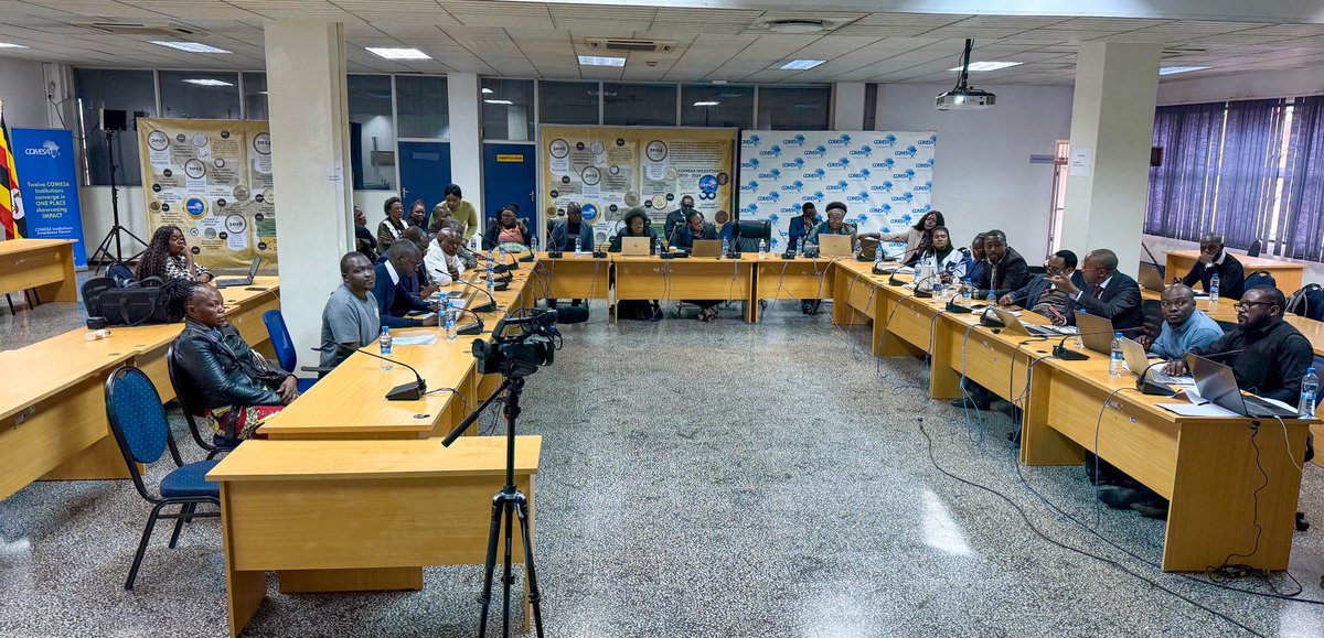 NEPAD_Agency's tweet image. 🚧📲 8 Days. 5 Workshop Sessions. 3 Stakeholder Engagements.
Over the past week, our Trade Logistics System (TLS) team has been on a mission—bringing together small-scale cross-border traders, COMESA, AFREXIMBANK, and key government ministries to unpack and advance one powerful…