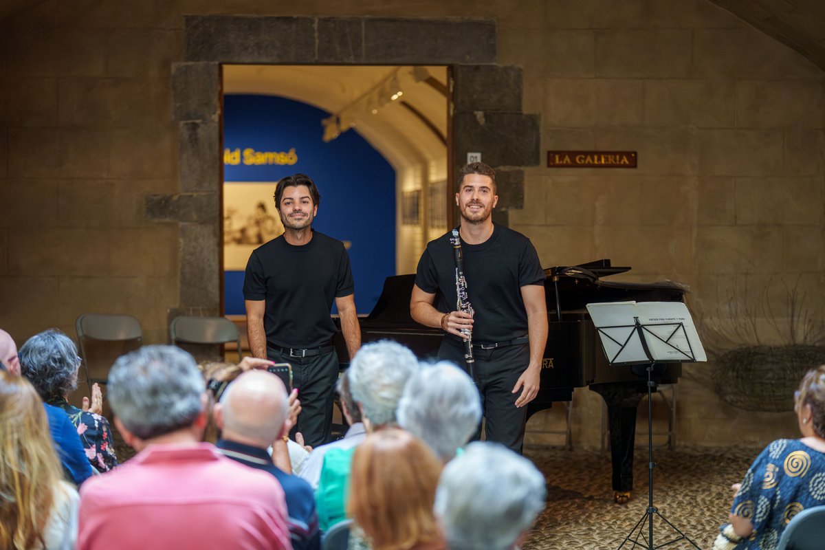 FRINGE Torroella tweet media