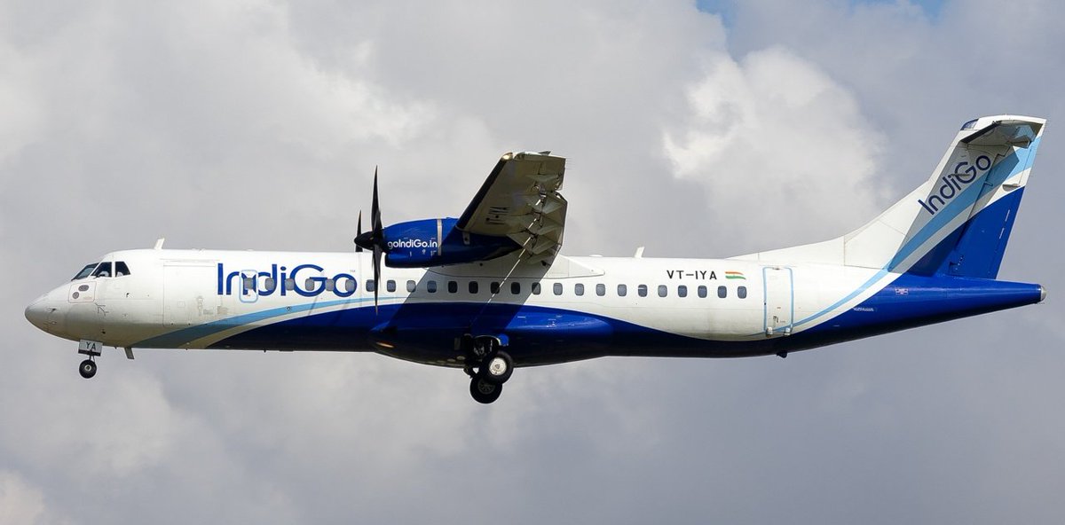 OsintUpdates's tweet image. ⚡ BREAKING: IndiGo Flight Engine Catches Fire Before Takeoff, Pilot Sends 'Mayday' Call:
An IndiGo flight 6E7966 bound for Diu aborted takeoff at Ahmedabad airport on July 23 after one of its engines caught fire. The incident occurred just before the plane, carrying 60 people,…