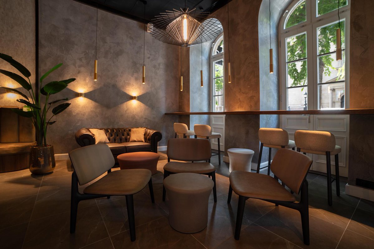 cppluxury's tweet image. Radisson Collection debuts in Hungary with Radisson Collection Hotel, Basilica Budapest

cpp-luxury.com/radisson-colle… (full article)

#RadissonCollection #RadissonCollectionHotelBasilicaBudapest #Budapest #Hungary #luxuryhotels #luxuryhospitality #luxury #hotels @Radisson