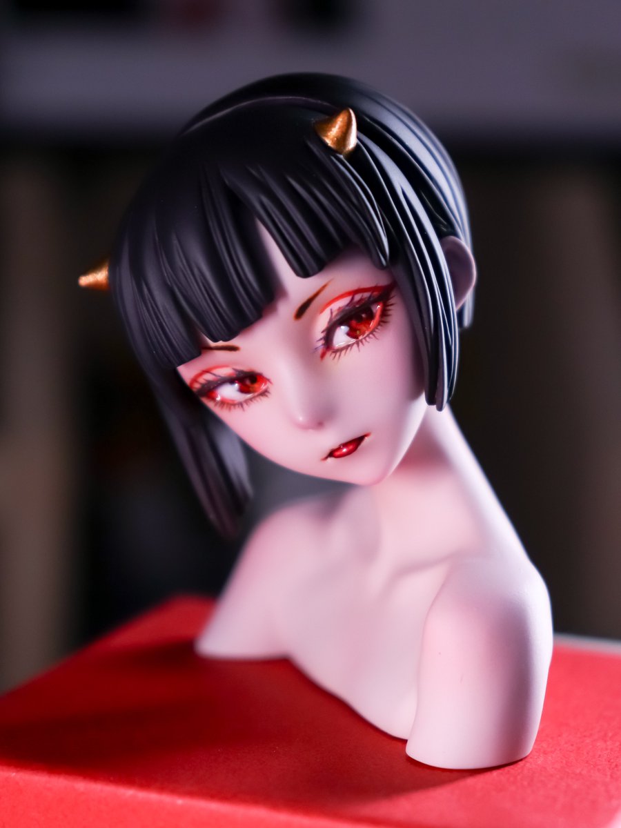 エルツ フラーデ工房 人形(白馬と少女 ピンクの花木) エルツ フラーデ工房 人形(白馬と少女 ピンクの花木) 予約販売