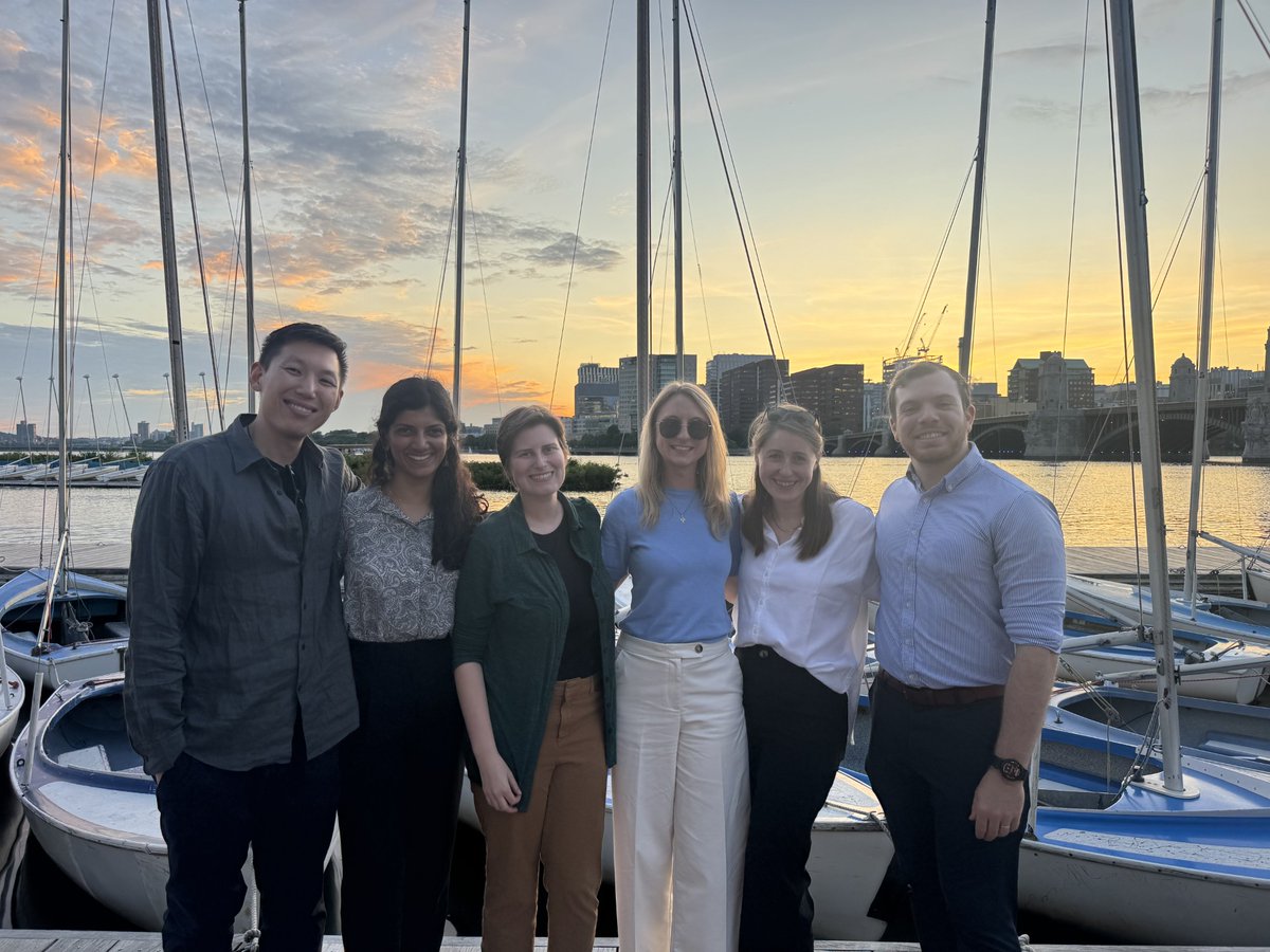 BIDMC Department of Medicine (@bidmc_medicine) on Twitter photo Welcome to our 2025-2026 Chief Medical Residents: Matthew Tsai, Keerthi Bandi, Janet Monroe, Kelsey Anderson, Amelia Barnett, and Noah Rosenberg. An outstanding group, we are so lucky to have their leadership in <a href="/BIDMC_IM/">BIDMC IM Residency</a> this year! 🌟 Welcome to our 2025-2026 Chief Medical Residents: Matthew Tsai, Keerthi Bandi, Janet Monroe, Kelsey Anderson, Amelia Barnett, and Noah Rosenberg. An outstanding group, we are so lucky to have their leadership in <a href="/BIDMC_IM/">BIDMC IM Residency</a> this year! 🌟