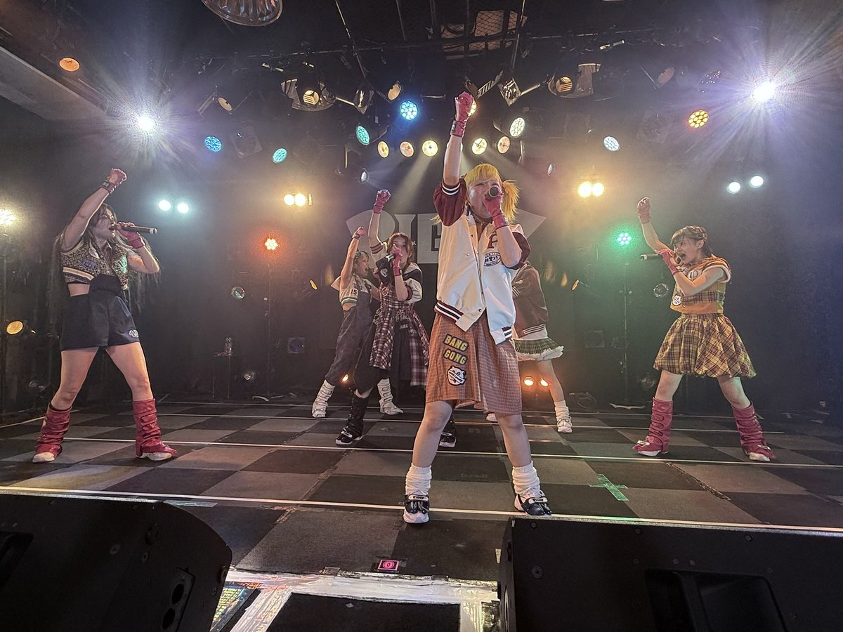 papazo7's tweet image. PIGGS大阪 セトリも最高で盛り上がりすぎて楽しかったなぁ🤗
 #PIGGS
 #PIGGS大阪