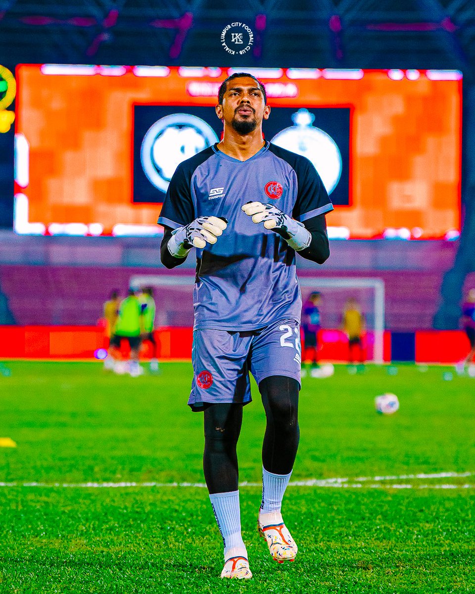 KLCityFootball's tweet image. Sharpening the tools before battle🔧
#klcityfc #sampaimatikualalumpur #cityboys