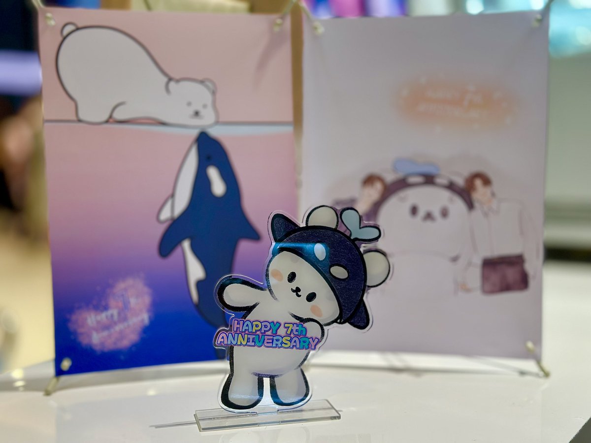 น้อง #โพก้าซัง  ยังรอถ่ายรูปกับทุกๆ คน พร้อมแจก #giveaway ล้ำๆ จุกๆ อยู่น๊า 
<a href="/AsokeWow/">wow.asoke</a>  
Time 9 am - 6 pm 

#taytawan <a href="/Tawan_V/">เทย์ทาวาฬ</a> <a href="/taytawanfc/">TaytawanFC</a>  #taynew  <a href="/taynew_bff/">ใครไม่นิว เต:นิว 💙💕</a>