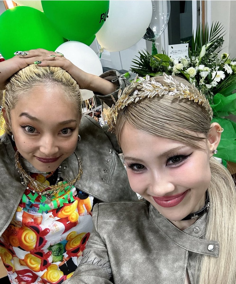 needlecursefour's tweet image. 어머.... 내 쿄붘 💚